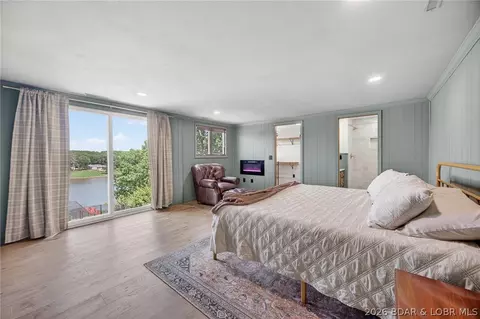 Bedroom - 5413 Leaf Ct, Osage Beach, MO 65065 photo 3 of 7