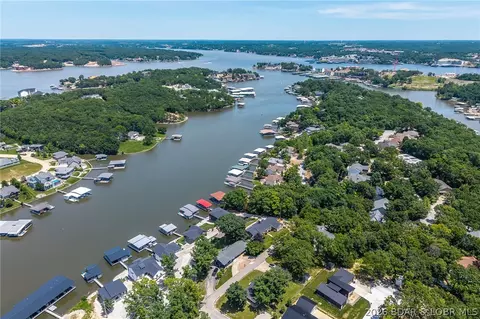 View/Area - 5413 Leaf Ct, Osage Beach, MO 65065 photo 13 of 17