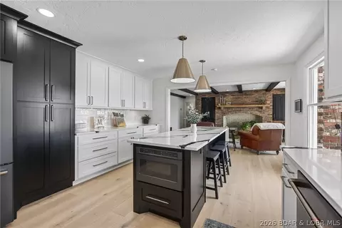Kitchen - 5413 Leaf Ct, Osage Beach, MO 65065 photo 3 of 7
