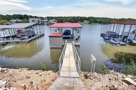 View/Area - 5413 Leaf Ct, Osage Beach, MO 65065 photo 3 of 17