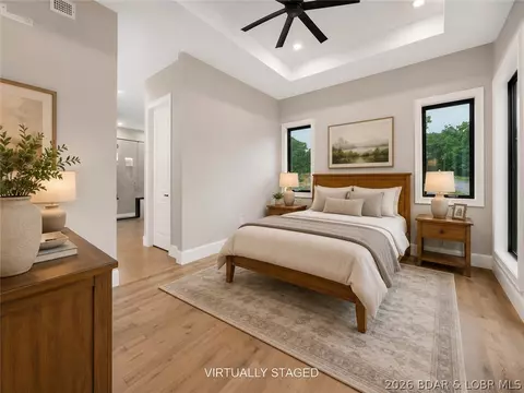 Bedroom - 1254 Darwin Dr, Osage Beach, MO 65065 photo 2 of 8