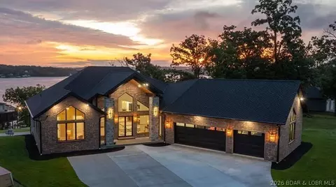 1254 Darwin Dr, Osage Beach, MO 65065