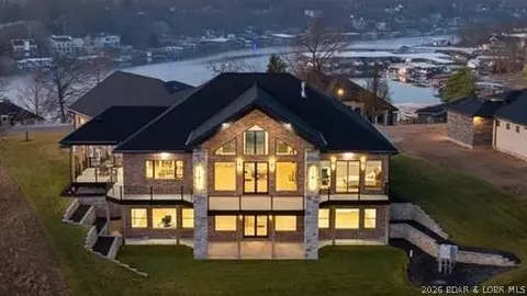 1254 Darwin Dr, Osage Beach, MO 65065