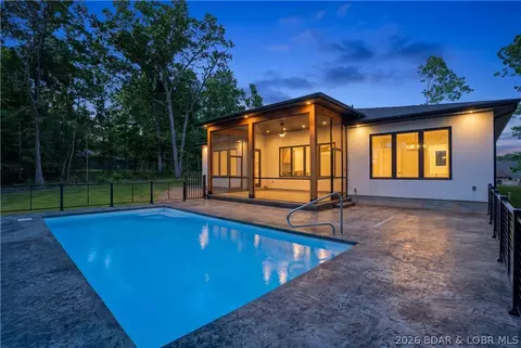 875 Spring Creek Dr, Sunrise Beach, MO 65079