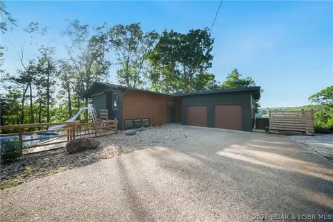 891 Panoramic Dr, Camdenton, MO 65020
