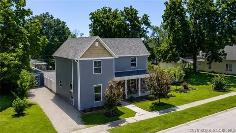 Exterior - 110 N Oak St, Eldon, MO 65026 photo 4 of 6