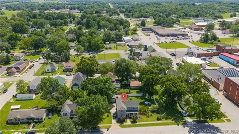 View/Area - 110 N Oak St, Eldon, MO 65026 photo 2 of 4