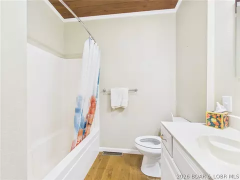 Bath - 142 Vision Dr, Camdenton, MO 65020 photo 2 of 3