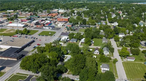 View/Area - 111 Franklin Ave, Eldon, MO 65026 photo 5 of 8