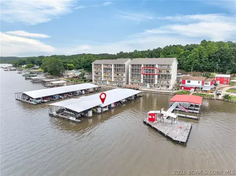 498 Mimosa Beach Dr #5B, Climax Springs, MO 65324
