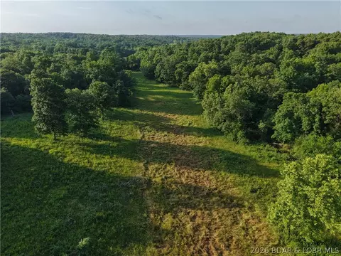 18465 W Highway Hwy W, Versailles, MO 65084 photo 3