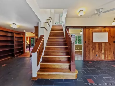 Entry Way - 4325 Lower Prairie Hollow Rd, Roach, MO 65787 photo 2 of 6
