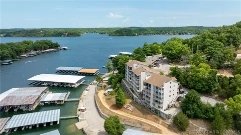 20 Wheelhouse Ct #2A, Lake Ozark, MO 65049