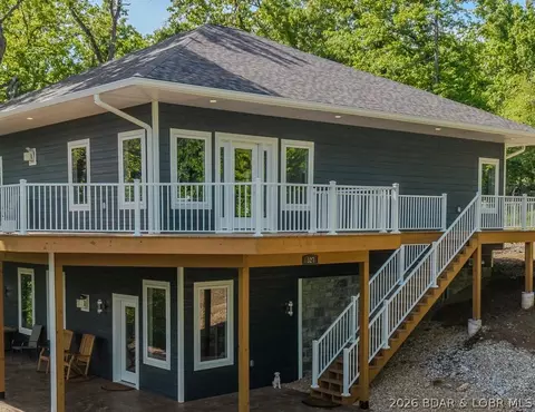 327 Big Cedar Dr, Camdenton, MO 65020