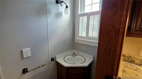 Bath - 501 N Monroe, Versailles, MO 65084 photo 1 of 4