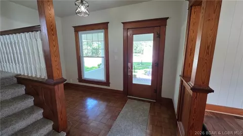 Entry Way - 501 N Monroe, Versailles, MO 65084 photo 1 of 4