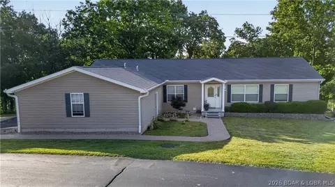 16475 Perch Way, Warsaw, MO 65355