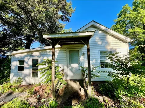 603 Hughes Ave, Stover, MO 65078