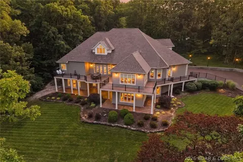 105 Crossfox Trl, Camdenton, MO 65020