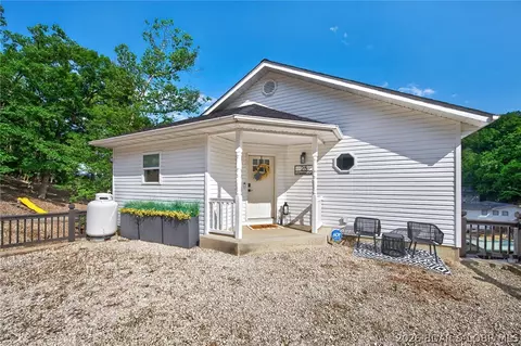 Exterior - 25 Old Sassafrass Rd, Eldon, MO 65026 photo 1 of 8