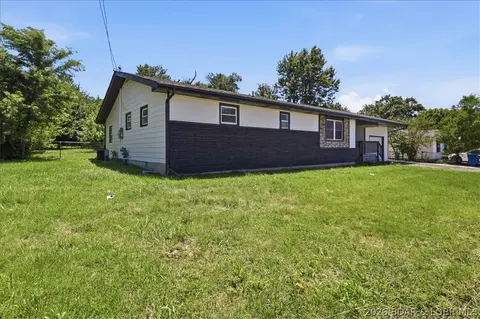 Exterior - 1024 Jay St, Eldon, MO 65026 photo 2 of 8