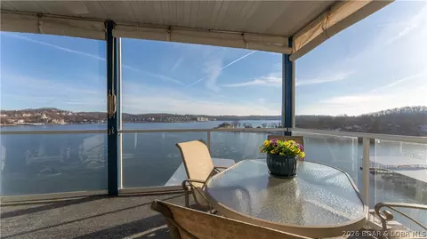 36 Monarch Cove Ct #6B, Lake Ozark, MO 65049