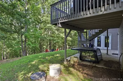 Exterior - 158 Apache Rd, Four Seasons, MO 65049 photo 6 of 9
