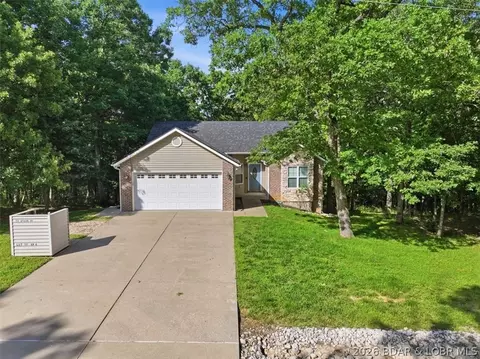 158 Apache Rd, Lake Ozark, MO 65049