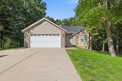 Exterior - 158 Apache Rd, Four Seasons, MO 65049 photo 2 of 9