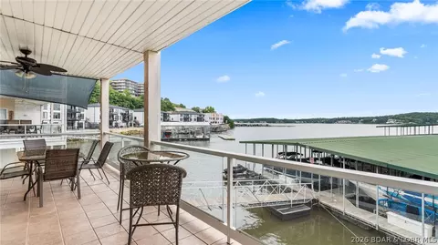 214 Emerald Bay Dr #1A, Lake Ozark, MO 65049