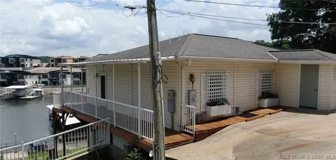 197 Gardenia Cir #197, Sunrise Beach, MO 65079