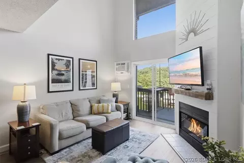 37 Hampton Bay #12, Eldon, MO 65026