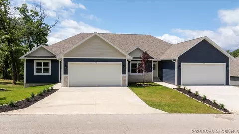 368 Tuscany Dr, Camdenton, MO 65020
