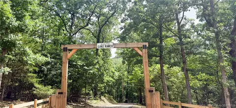 1348 San Jose Dr, Osage Beach, MO 65065