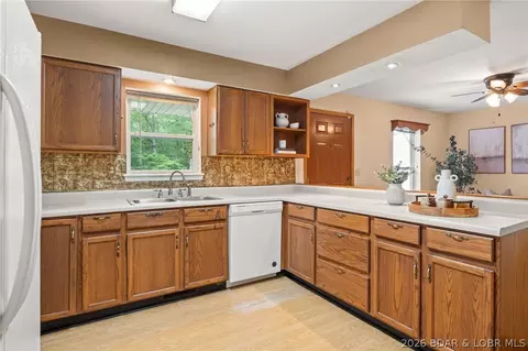 Kitchen - 122 Hicks Dr, Eldon, MO 65026 photo 2 of 2