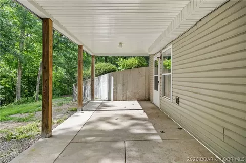 Exterior - 122 Hicks Dr, Eldon, MO 65026 photo 5 of 8