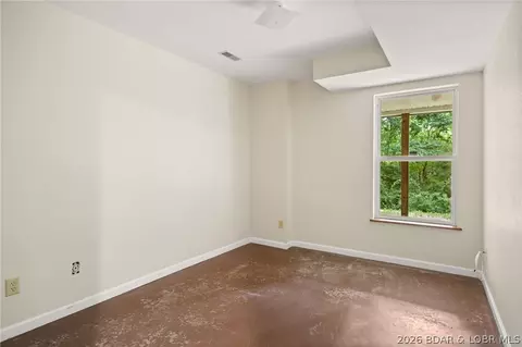 Bedroom - 122 Hicks Dr, Eldon, MO 65026 photo 5 of 6