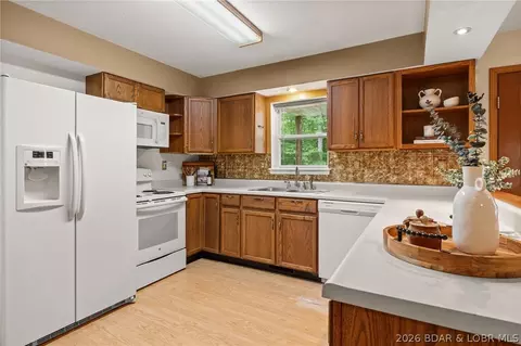 Kitchen - 122 Hicks Dr, Eldon, MO 65026 photo 1 of 2