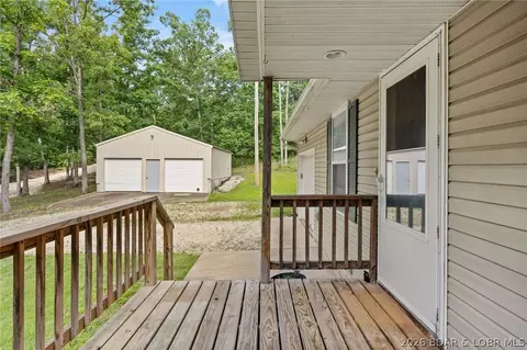 Exterior - 122 Hicks Dr, Eldon, MO 65026 photo 3 of 8
