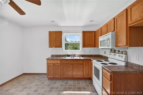 Kitchen - 20 Sunny Meadows Dr, Kaiser, MO 65047 photo 1 of 1
