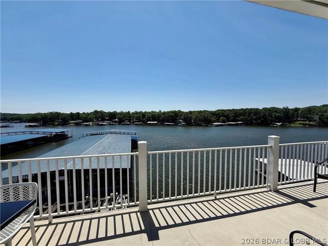 180 Lakeview Resort Blvd #4E, Sunrise Beach, MO 65079
