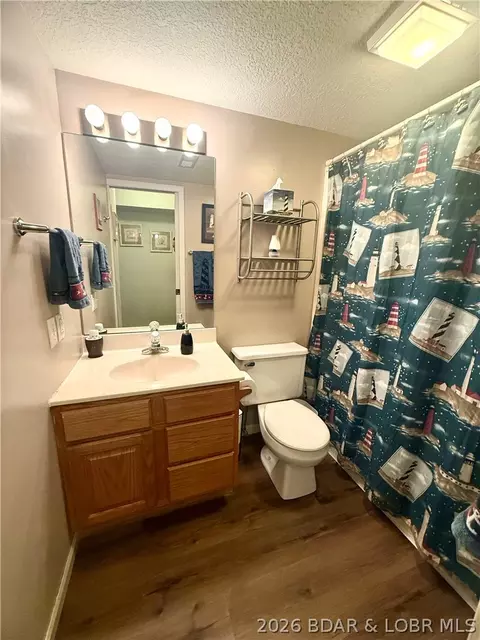 Bath - 61 Leisure Rd, Eldon, MO 65026 photo 2 of 2