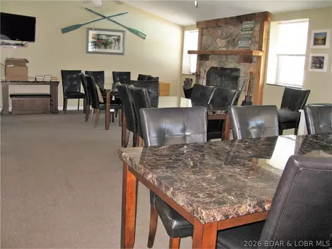 Dining - 601 Park Place Dr #3B, Kaiser, MO 65047 photo 3 of 3