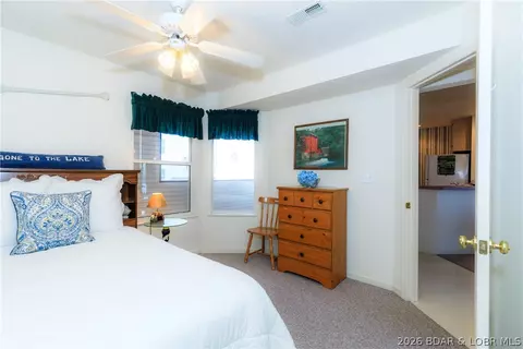 Bedroom - 601 Park Place Dr #3B, Kaiser, MO 65047 photo 6 of 8