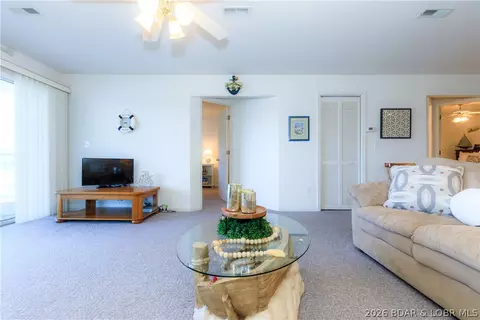 Living - 601 Park Place Dr #3B, Kaiser, MO 65047 photo 3 of 5