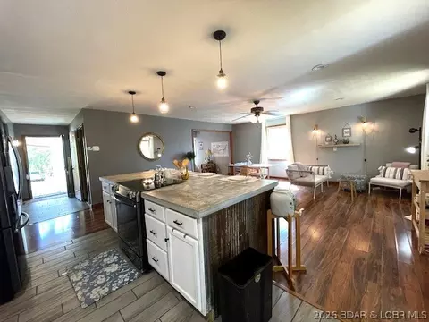 747 Paulson Dr, Edwards, MO 65326 photo 5