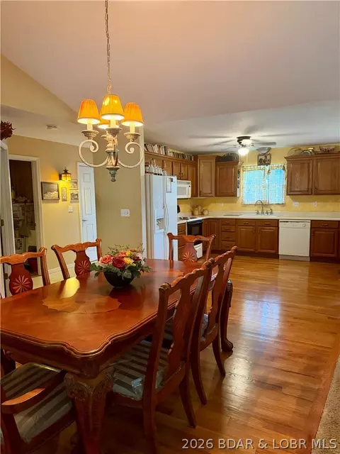 Dining - 2753 State Highway 52, Eldon, MO 65026 photo 1 of 3
