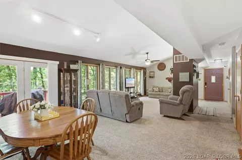 17 Timberlane Rd, Eldon, MO 65026 photo 5