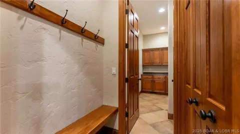 Entry Way - 5745 Tree Leaf Ct, Osage Beach, MO 65065 photo 4 of 5