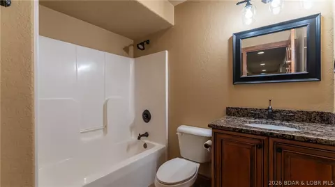 Bath - 5745 Tree Leaf Ct, Osage Beach, MO 65065 photo 5 of 8